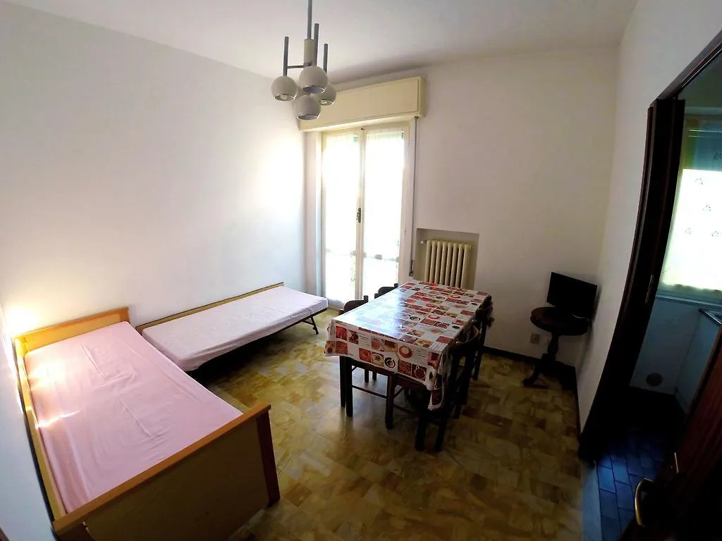 *** Apartmanhotel Villa Graziella Loano Olaszország